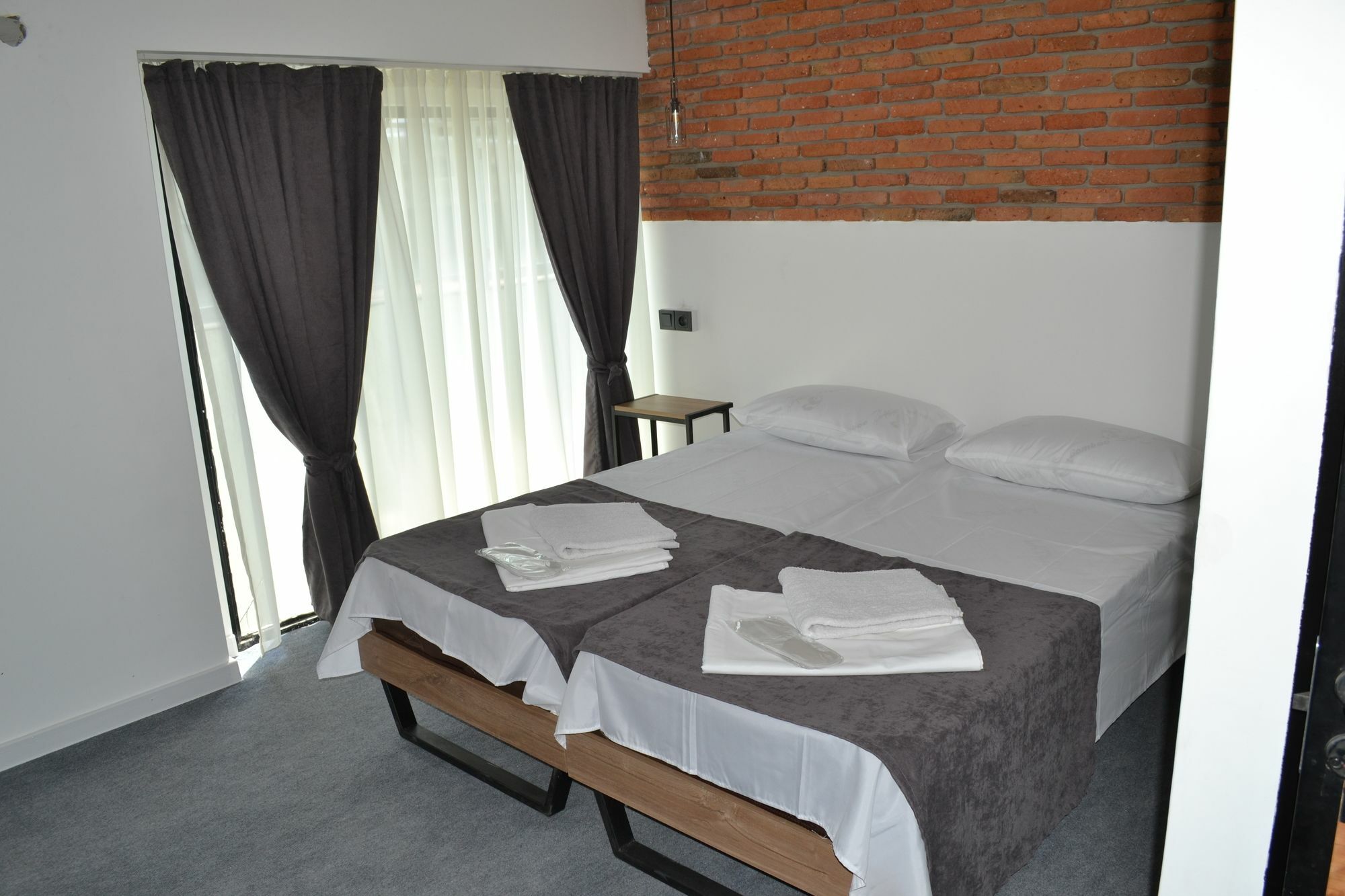 Hotel Baratashvili 12 Тбілісі Екстер'єр фото